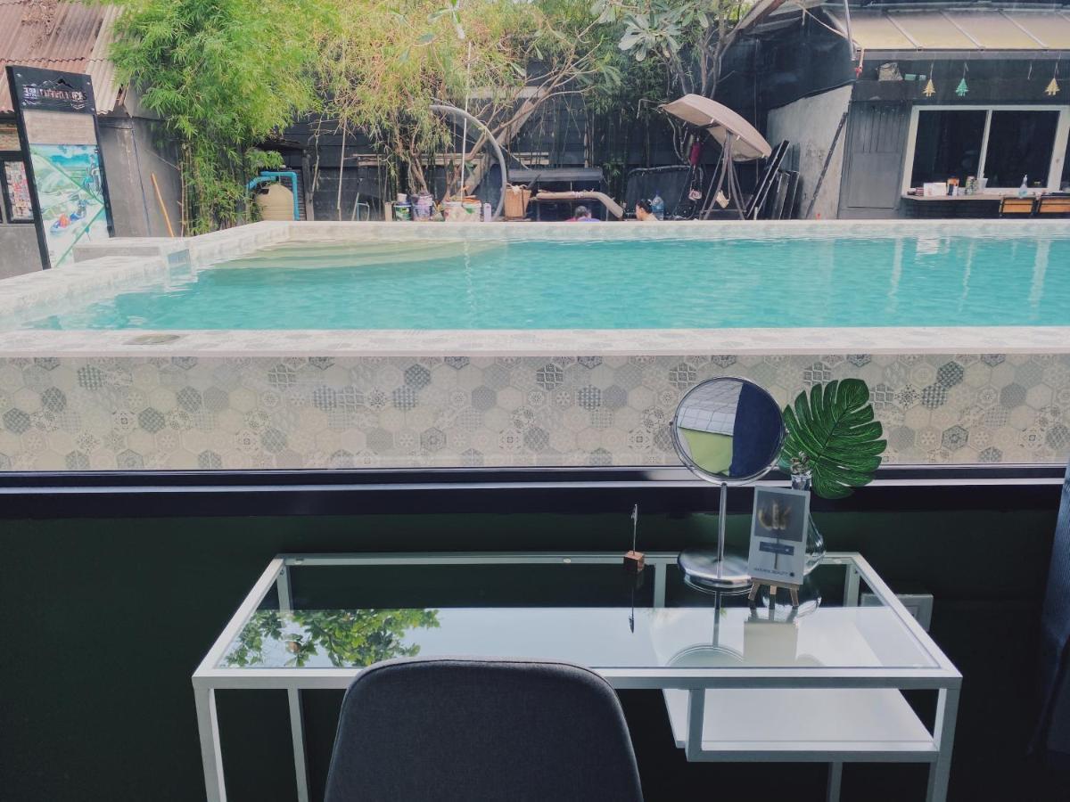 Chiangmai Moli Inn (Adults Only) 치앙마이 외부 사진
