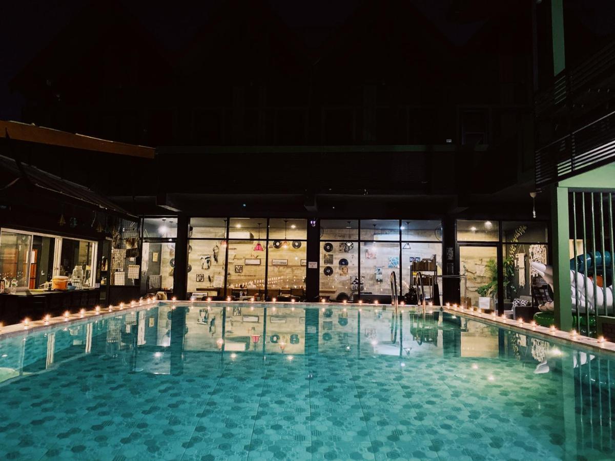 Chiangmai Moli Inn (Adults Only) 치앙마이 외부 사진