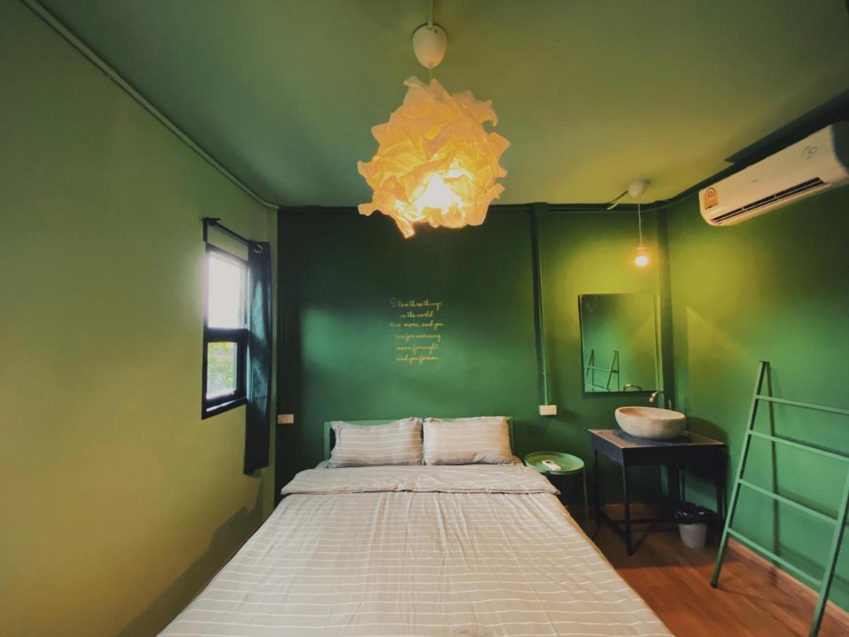 Chiangmai Moli Inn (Adults Only) 치앙마이 외부 사진
