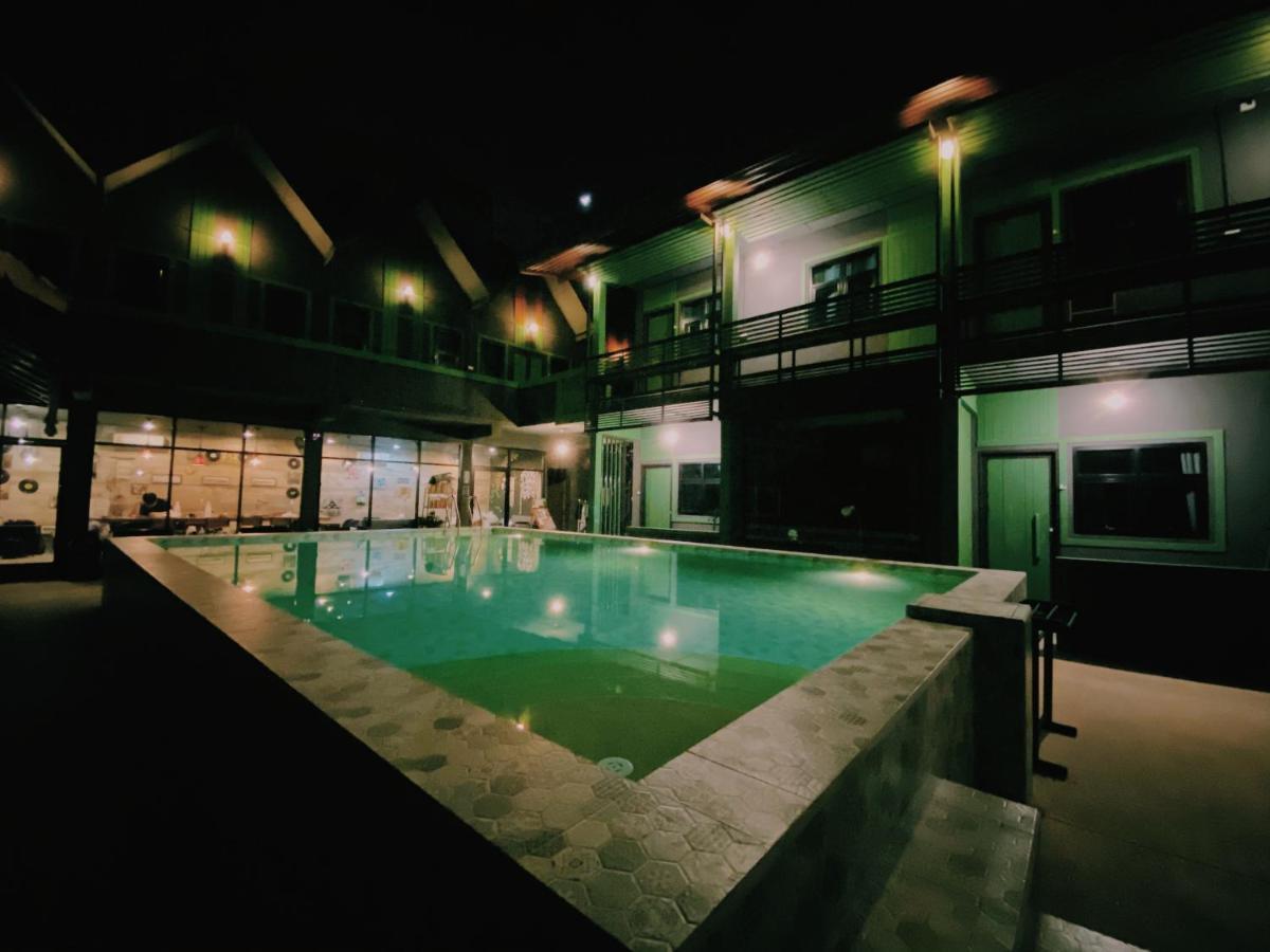 Chiangmai Moli Inn (Adults Only) 치앙마이 외부 사진
